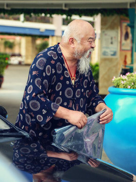 马大胡子老船长